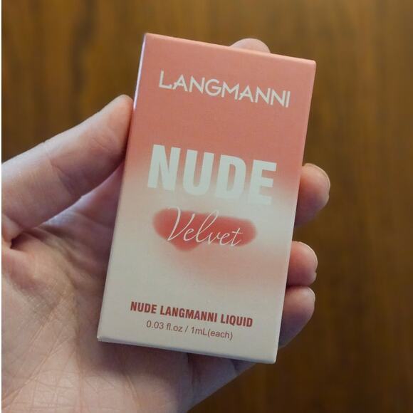 Langmanni Velvet Nude Liquid Lipstick Set L9838-A ~ 4Pcs ~ 1ml EACH - Picture 1 of 5